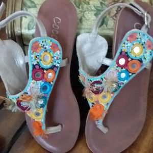 Coconuts Valcano women's unique thong sandal 6